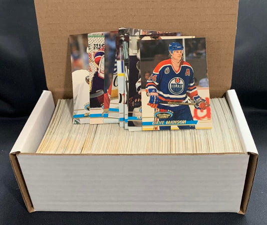 1992-93 Stadium Club Hockey Trading Cards - Box Over 400 cards! - Lot #2 Image 1