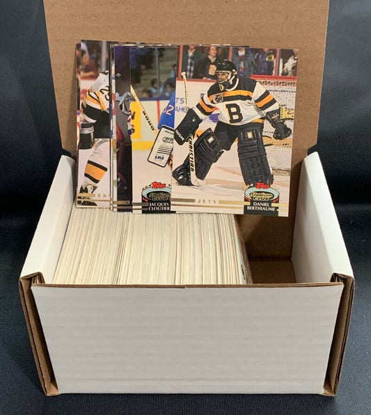 1992-93 Stadium Club Hockey Trading Cards - Box Over 220 cards! - Lot #1 Image 1