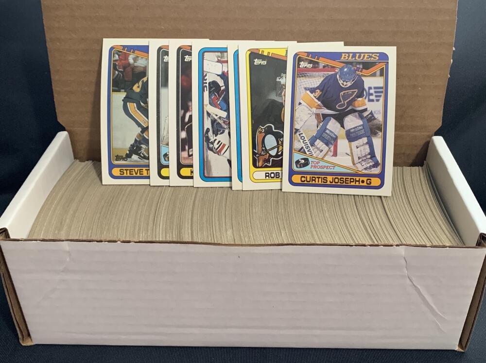 1990-91 Topps Hockey Trading Cards - Box Over 500 cards! - Lot #3 Image 1