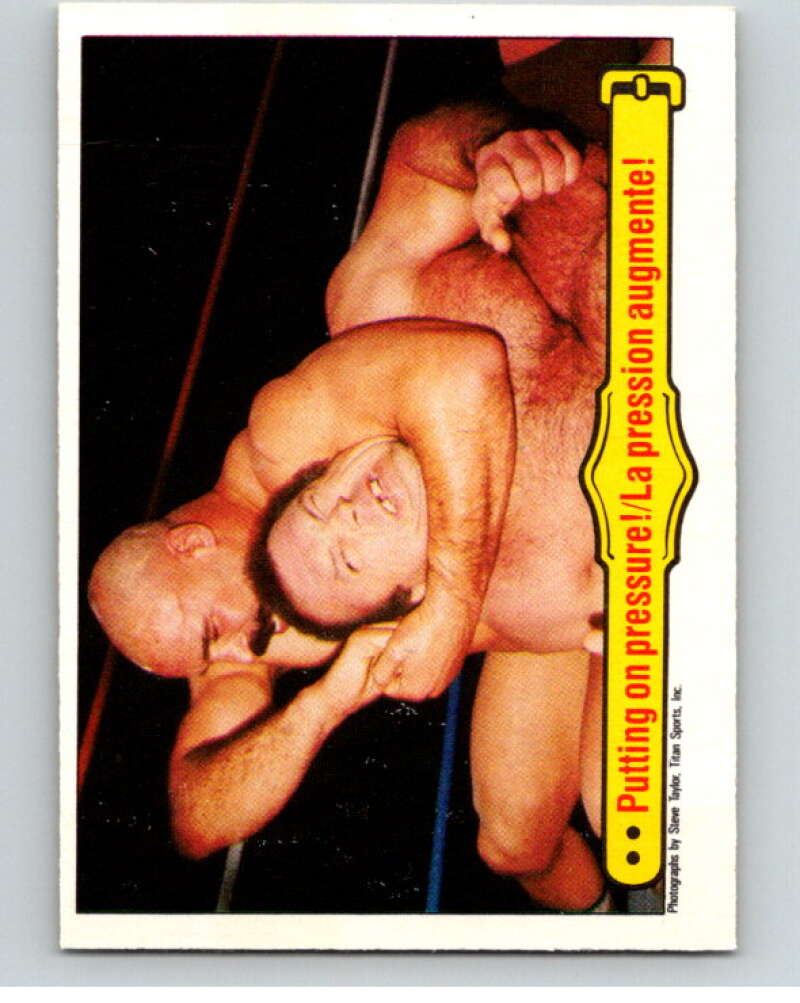 1985 O-Pee-Chee WWF #32 Putting On Pressure!   V65732 Image 1