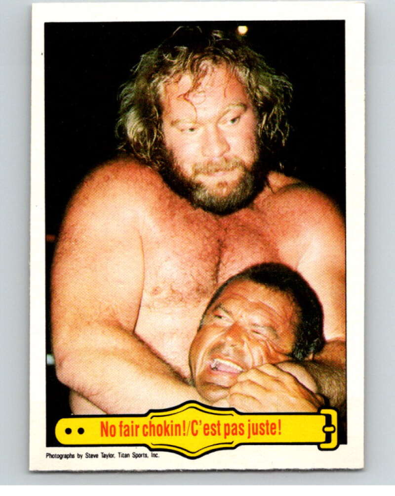 1985 O-Pee-Chee WWF #36 No Fair Chokin'!   V65738 Image 1