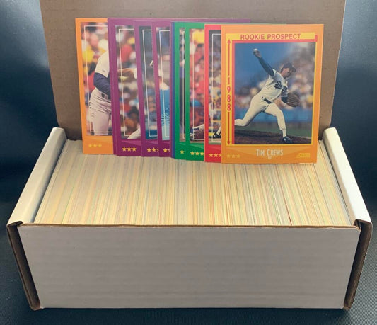 1988 Score Baseball Trading Cards - Box Over 400 cards! - Lot #1 Image 1