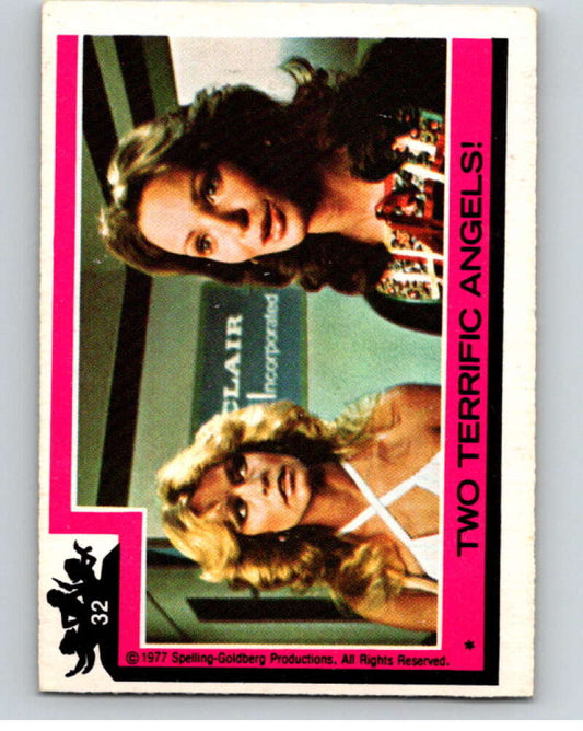 1977 Topps Charlie's Angels #32 Two Terrific Angels   V67172 Image 1