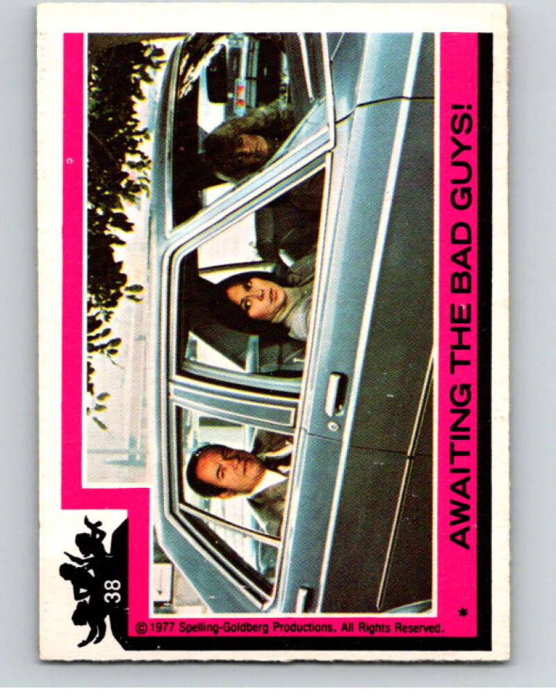 1977 Topps Charlie's Angels #38 Awaiting the Bad Guys   V67196 Image 1