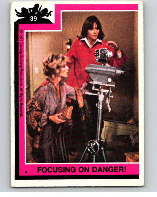 1977 Topps Charlie's Angels #39 Focusing on Danger!   V67198 Image 1