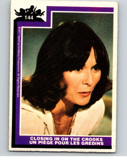 1977 OPC Charlie's Angels #144 Closing in on the Crooks   V67377 Image 1
