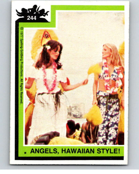 1977 Topps Charlie's Angels #244 Angels/Hawaiian Style   V67440 Image 1