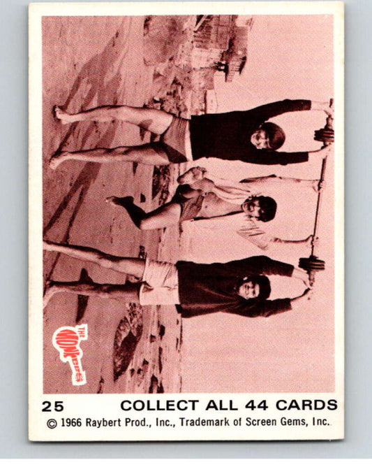 1966 Donruss The Monkees #25 Tork / Jones / Dolenz   V68402 Image 1