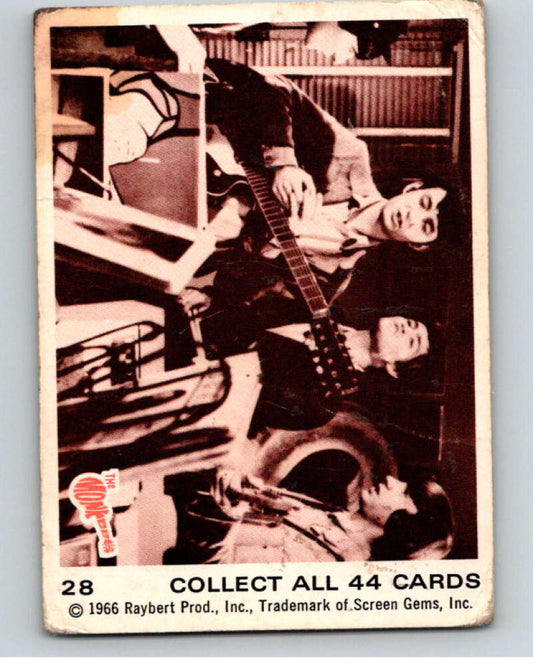 1966 Donruss The Monkees #28 The Monkees   V68408 Image 1