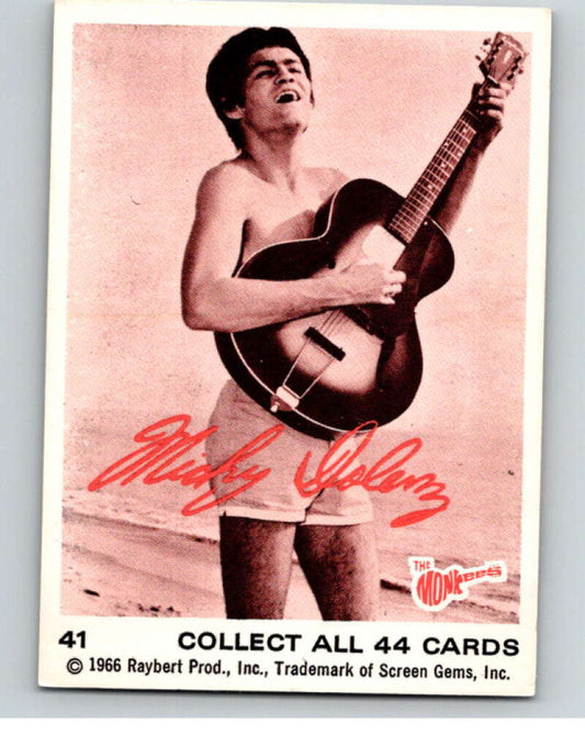 1966 Donruss The Monkees #41 Micky Dolenz   V68430 Image 1