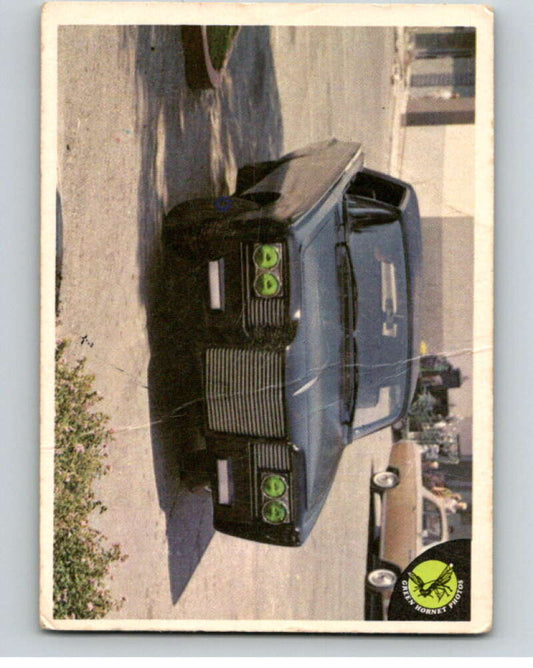 1966 Donruss The Green Hornet #43 As quickly as it entered..  V68643 Image 1