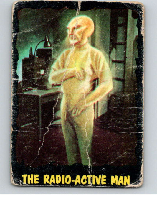 1964 OPC Outer Limits #2 Radio-Active Man   V68749 Image 1