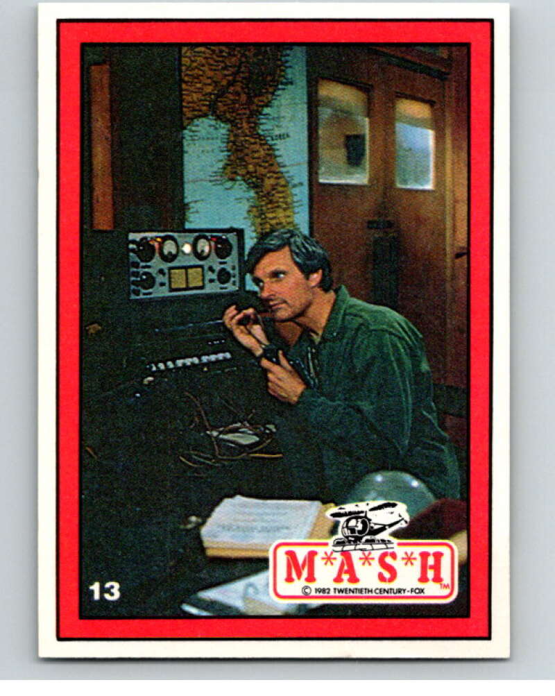 1982 Donruss Mash #13 Hawkeye on the phone   V69146 Image 1