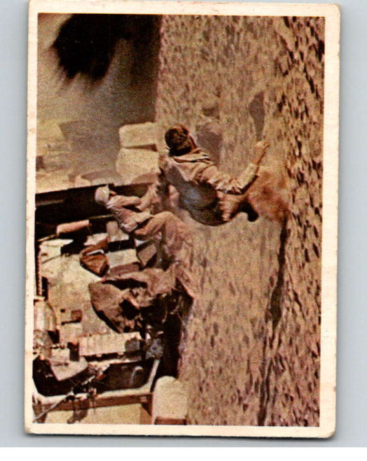 1966 OPC Rat Patrol #46 The fight was gone from the German soldiers   V69328 Image 1