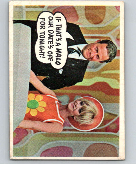 1968 Topps Rowan and Martin's Laugh-In #28 If that's a..  V69872 Image 1