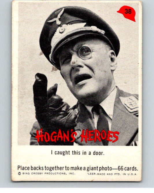 1965 Fleer Hogan's Heroes #38 I caught this in a door  V69933 Image 1