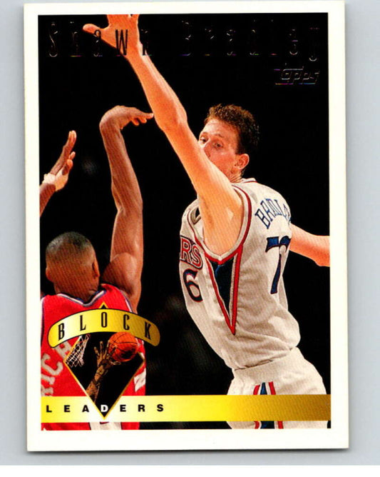 1995-96 Topps NBA #28 Shawn Bradley LL  Philadelphia 76ers  V70009 Image 1