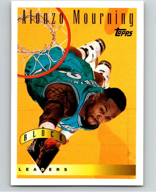 1995-96 Topps NBA #30 Alonzo Mourning LL  Charlotte Hornets  V70014 Image 1