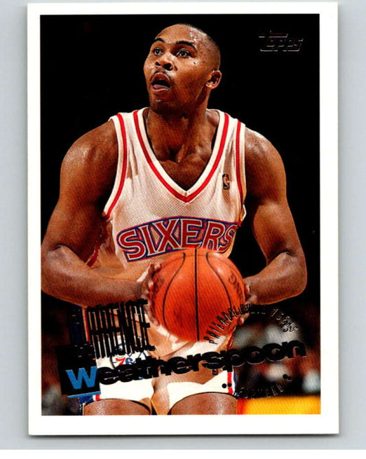 1995-96 Topps NBA #55 Clarence Weatherspoon  Philadelphia 76ers  V70054 Image 1