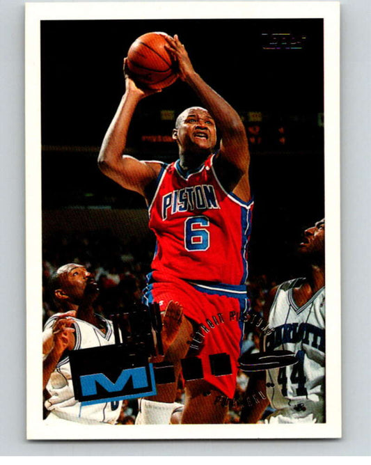 1995-96 Topps NBA #84 Terry Mills  Detroit Pistons  V70113 Image 1