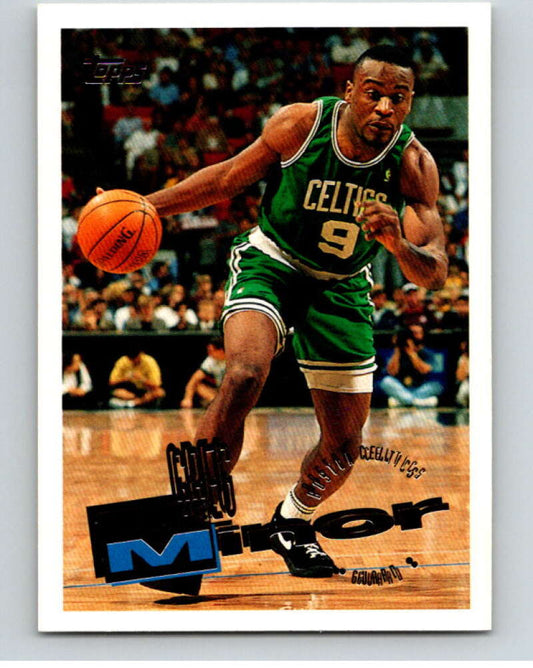 1995-96 Topps NBA #92 Greg Minor  Boston Celtics  V70129 Image 1