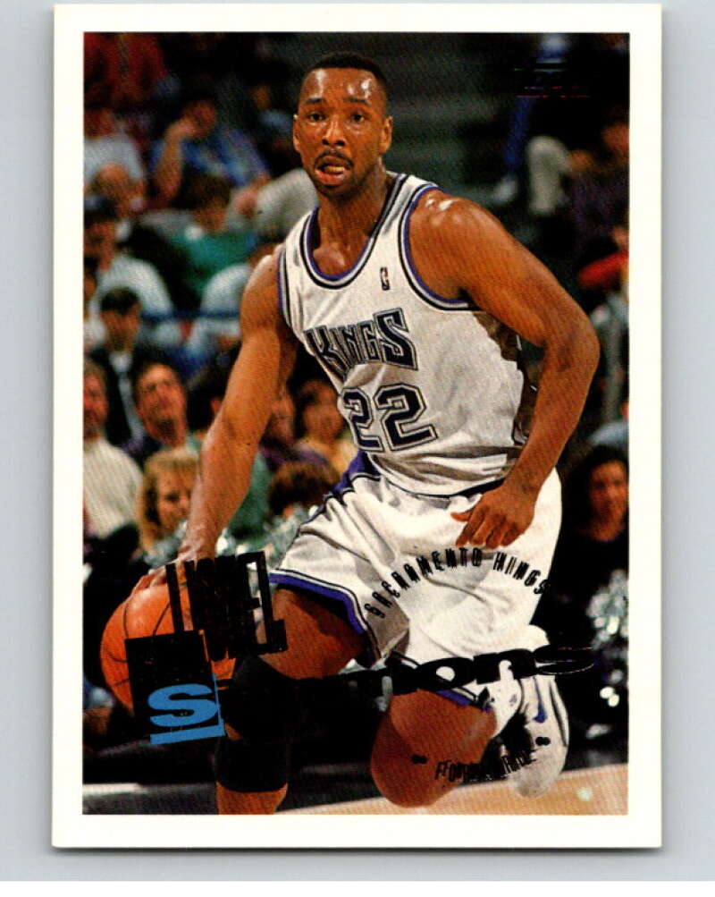 1995-96 Topps NBA #134 Lionel Simmons  Sacramento Kings  V70210 Image 1