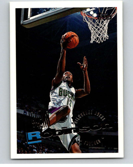 1995-96 Topps NBA #140 Glenn Robinson  Milwaukee Bucks  V70226 Image 1