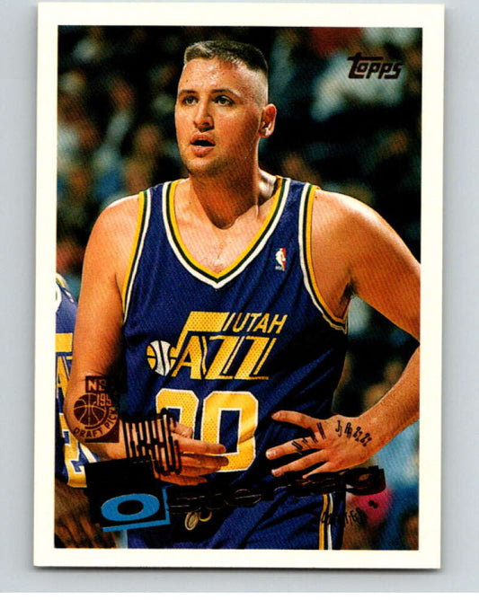 1995-96 Topps NBA #207 Greg Ostertag  RC Rookie Utah Jazz  V70357 Image 1