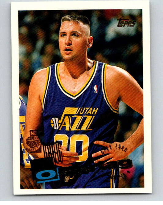1995-96 Topps NBA #207 Greg Ostertag  RC Rookie Utah Jazz  V70358 Image 1