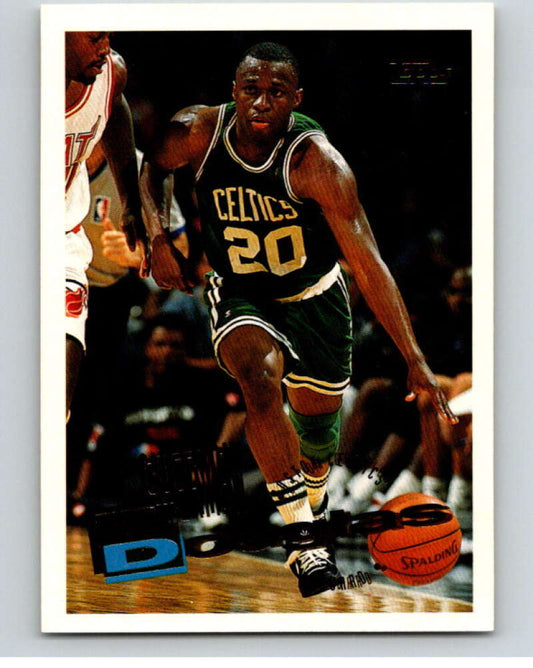 1995-96 Topps NBA #289 Sherman Douglas  Boston Celtics  V70536 Image 1