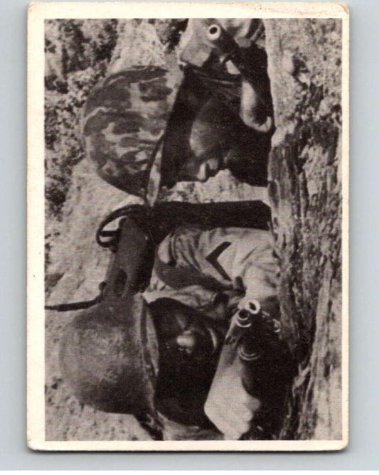 1964 Donruss Combat #107 German Bombs   V74111 Image 1