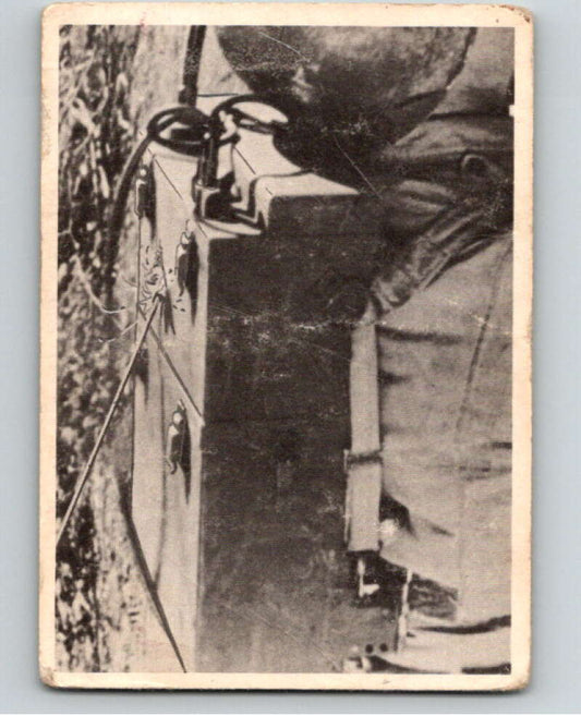 1964 Donruss Combat #128 Radio Out   V74126 Image 1