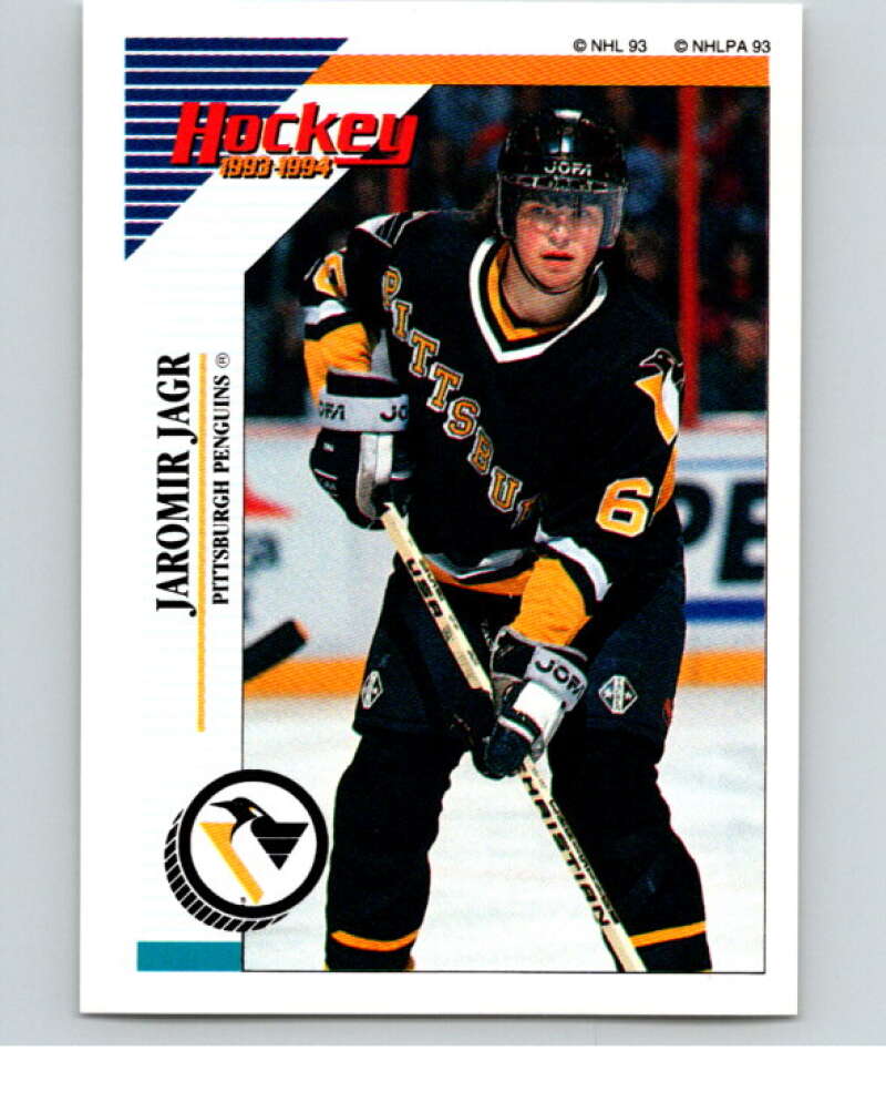 1993-94 Panini Stickers Hockey  #82 Jaromir Jagr  Pittsburgh Penguins  V83396 Image 1