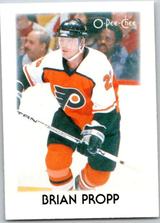 1987-88 O-Pee-Chee Minis #33 Brian Propp  Philadelphia Flyers  V84309 Image 1