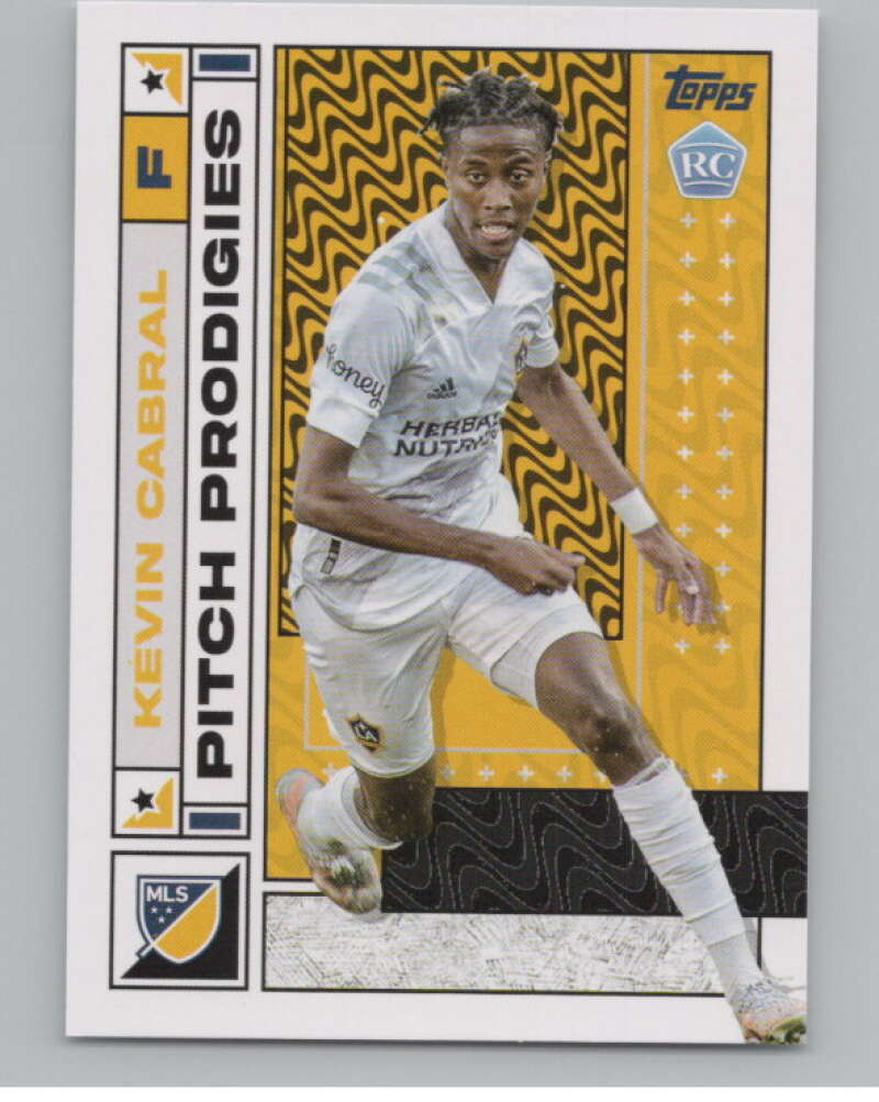 2022 Topps MLS Soccer #172 Kevin Cabral  RC Rookie Los Angeles  V97896 Image 1