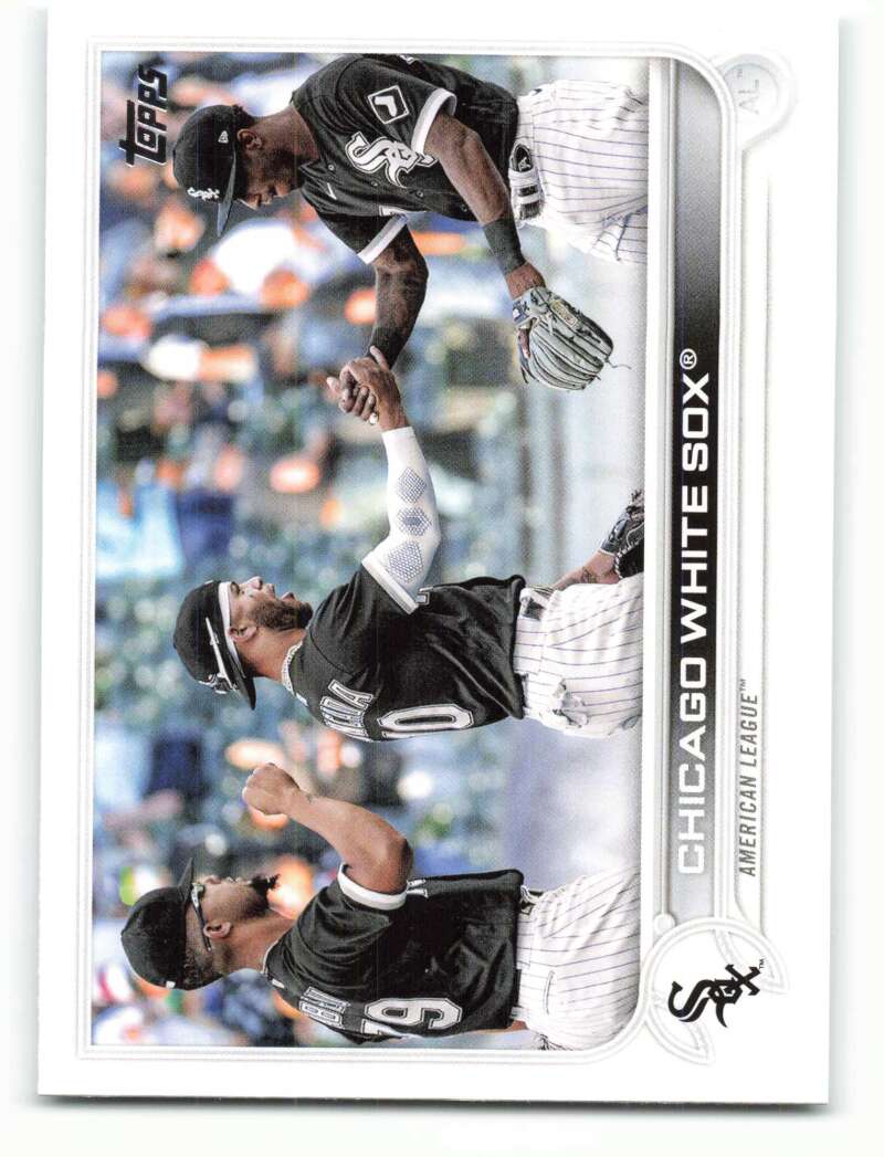 2022 Topps Baseball  #255 Chicago White Sox   Image 1