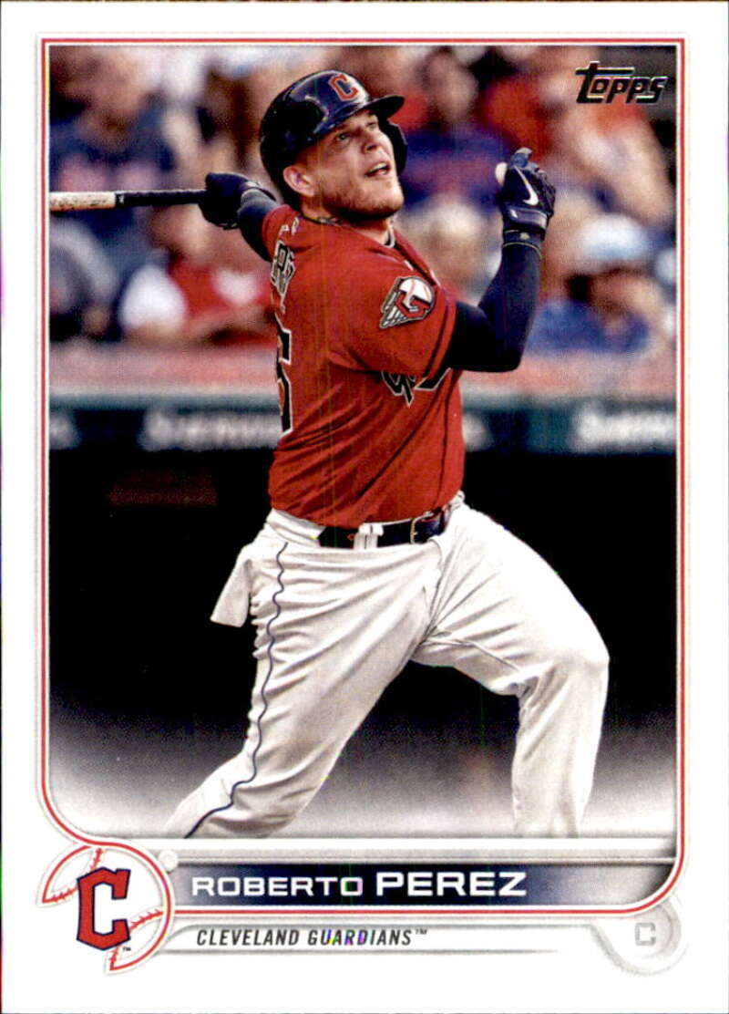 2022 Topps Baseball  #618 Roberto Perez  Cleveland Guardians  Image 1