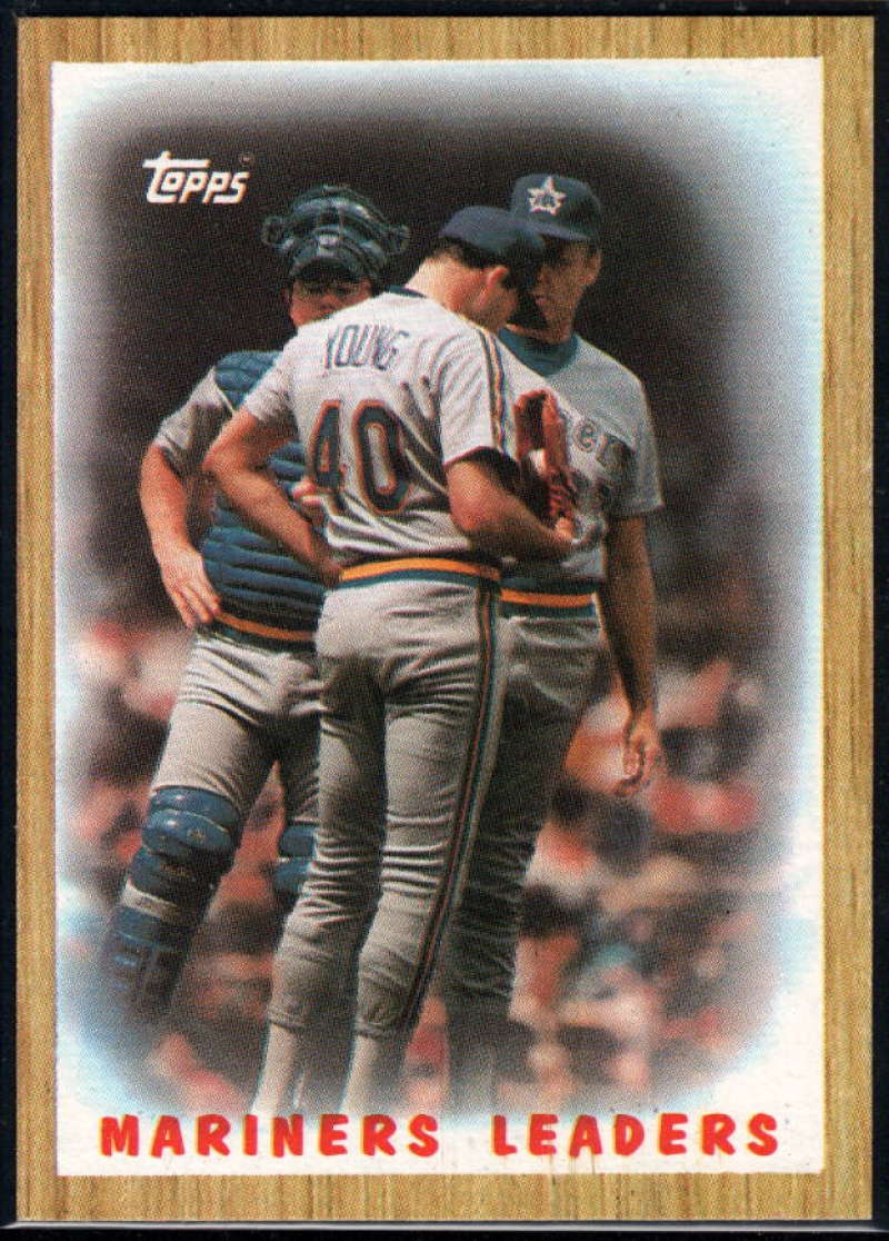 1987 Topps #156 Bob Kearney/Matt Young Mariners Mariners Team Image 1