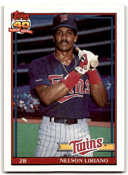 1991 Topps #18 Nelson Liriano Baseball Minnesota Twins  Image 1