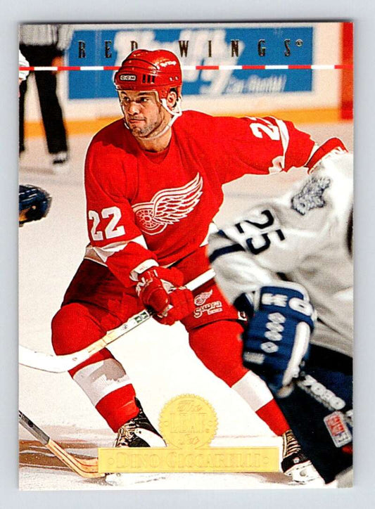 1994-95 Leaf #44 Dino Ciccarelli  Detroit Red Wings  Image 1
