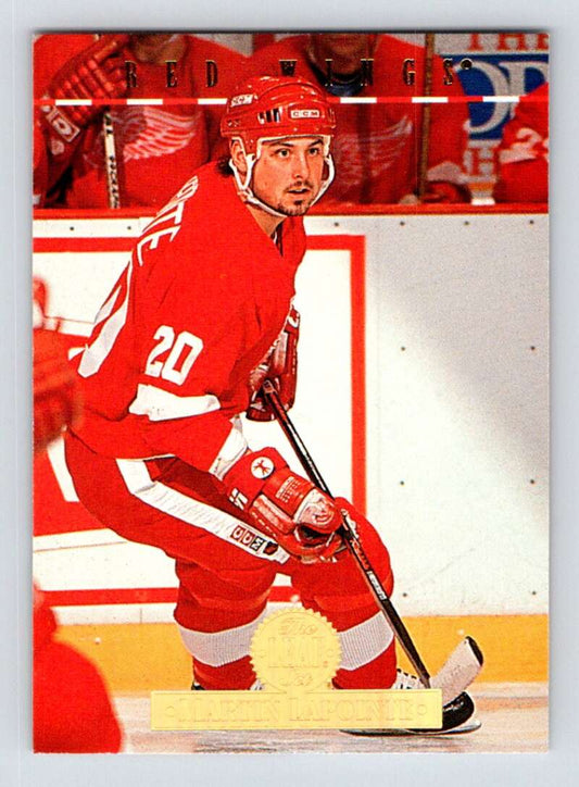 1994-95 Leaf #201 Martin Lapointe  Detroit Red Wings  Image 1