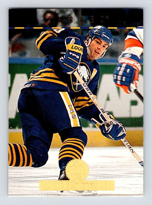 1994-95 Leaf #313 Dale Hawerchuk  Buffalo Sabres  Image 1