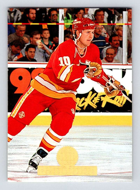 1994-95 Leaf #326 Gary Roberts  Calgary Flames  Image 1