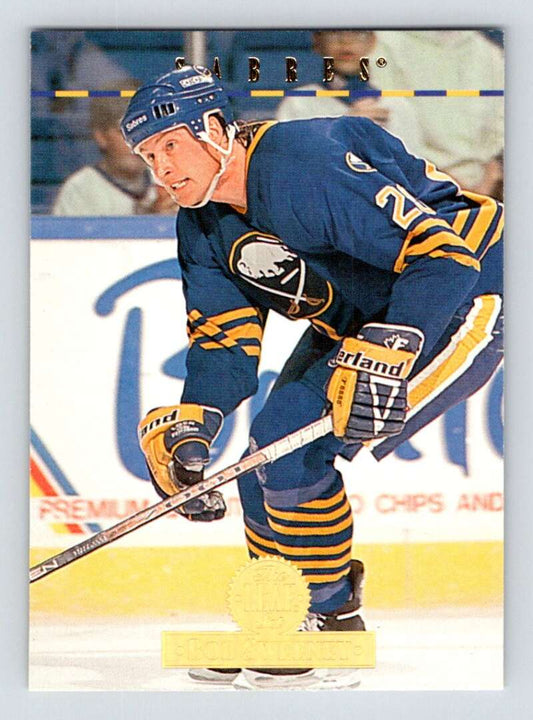 1994-95 Leaf #417 Bob Sweeney  Buffalo Sabres  Image 1