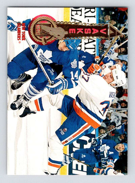 1994-95 Pinnacle #456 Dennis Vaske  New York Islanders  Image 1